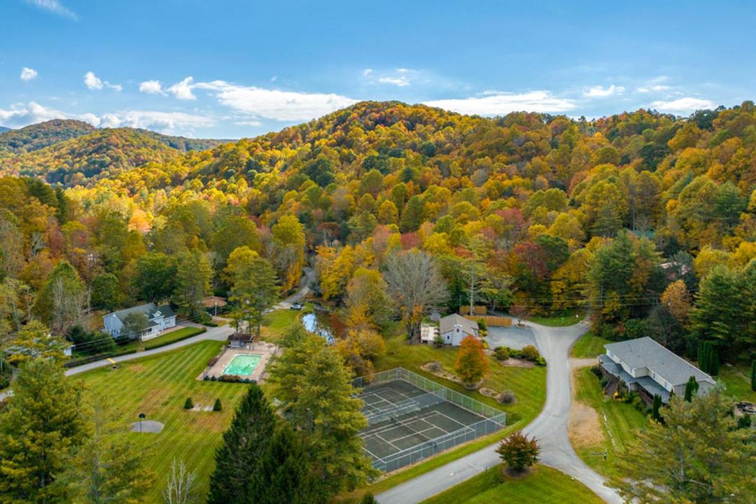 Photo of Others in Mill Ridge