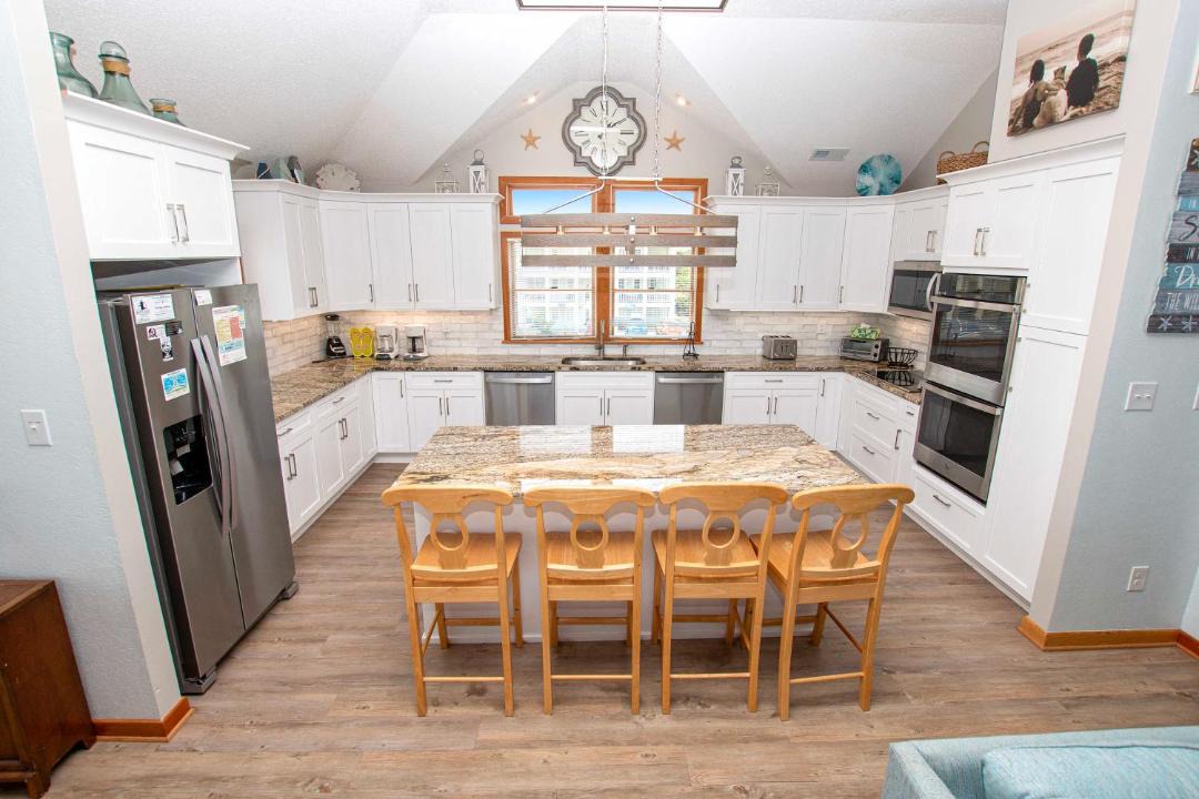 Photo of Kitchen in Whalehead Beach