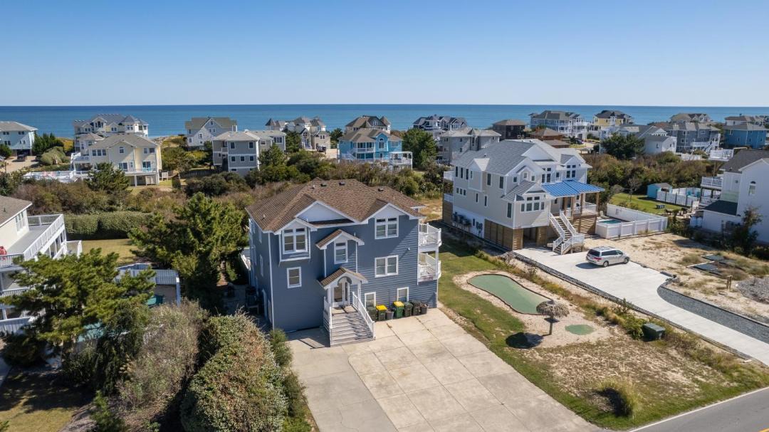 Photo of Others in Whalehead Beach