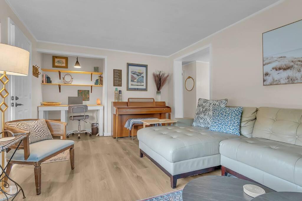 Photo of Livingroom in Newport