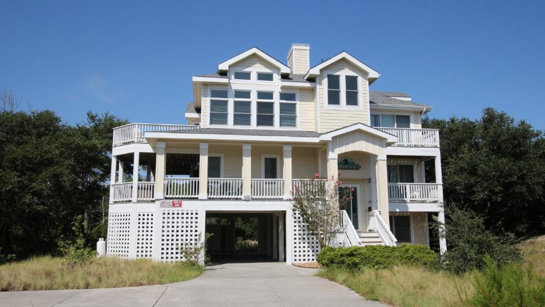 Photo of Buildings in Pine Island