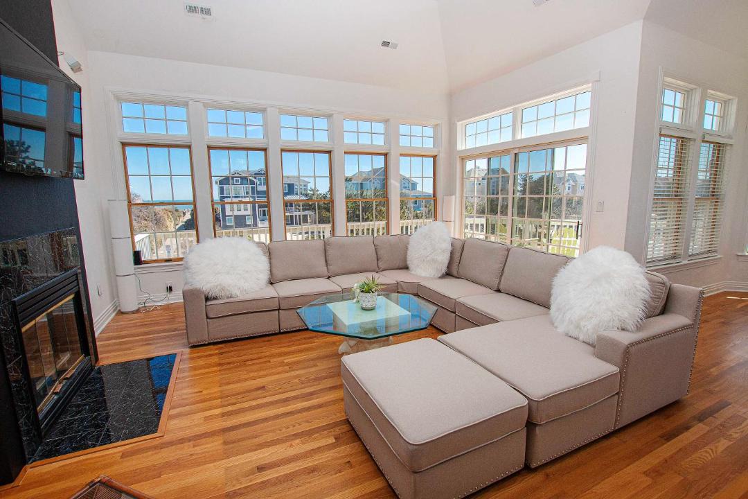Photo of Livingroom in Pine Island