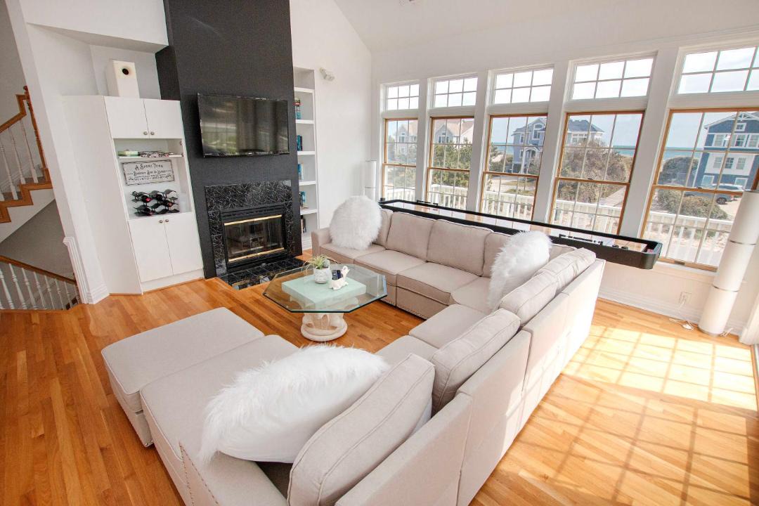 Photo of Livingroom in Pine Island