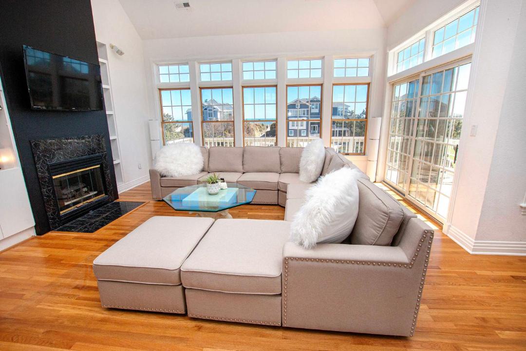 Photo of Livingroom in Pine Island