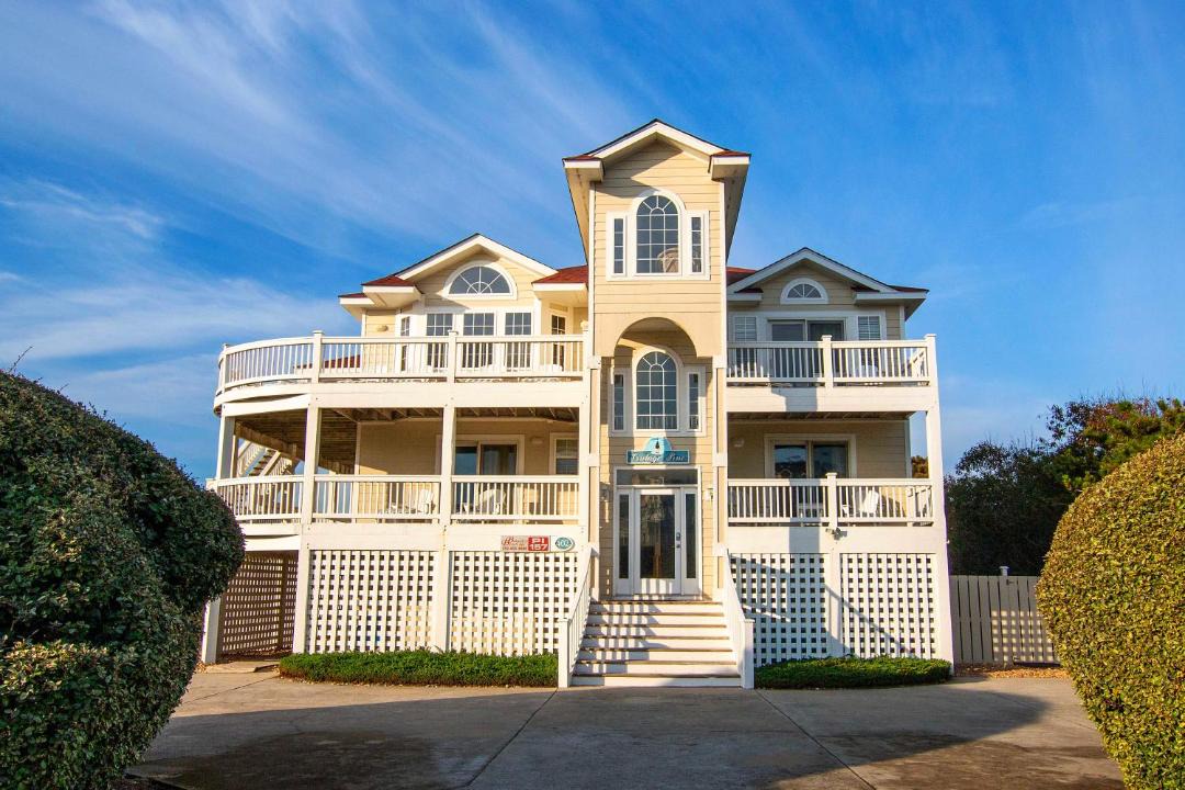 Photo of Buildings in Pine Island