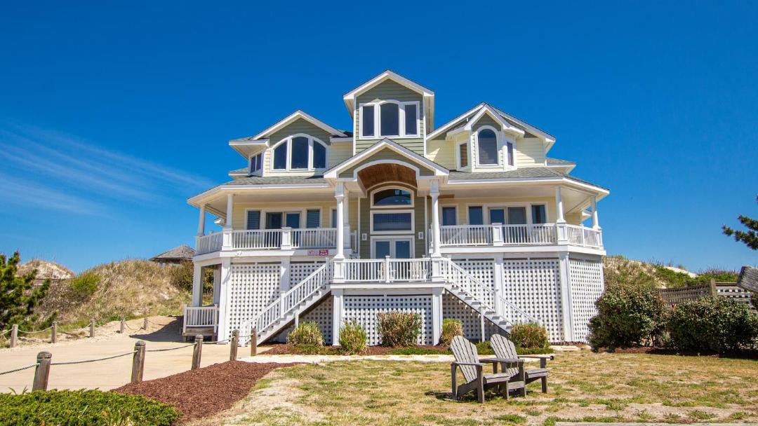 Photo of Buildings in Whalehead Beach