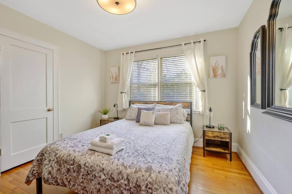 Photo of Bedroom in Apex