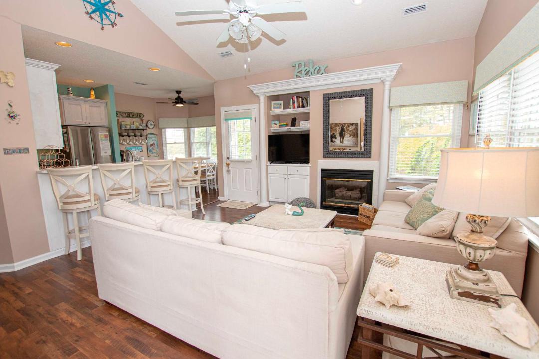 Photo of Livingroom in Corolla Light
