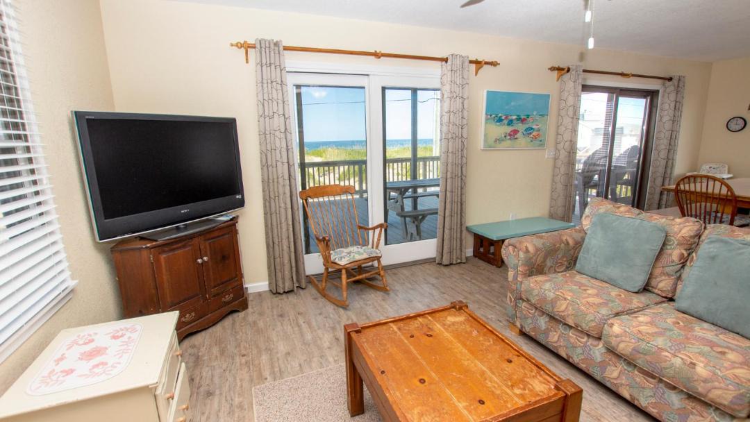Photo of Livingroom in Colington