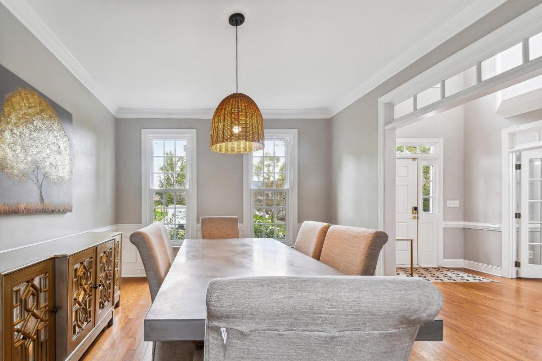 Photo of Livingroom in Clayton