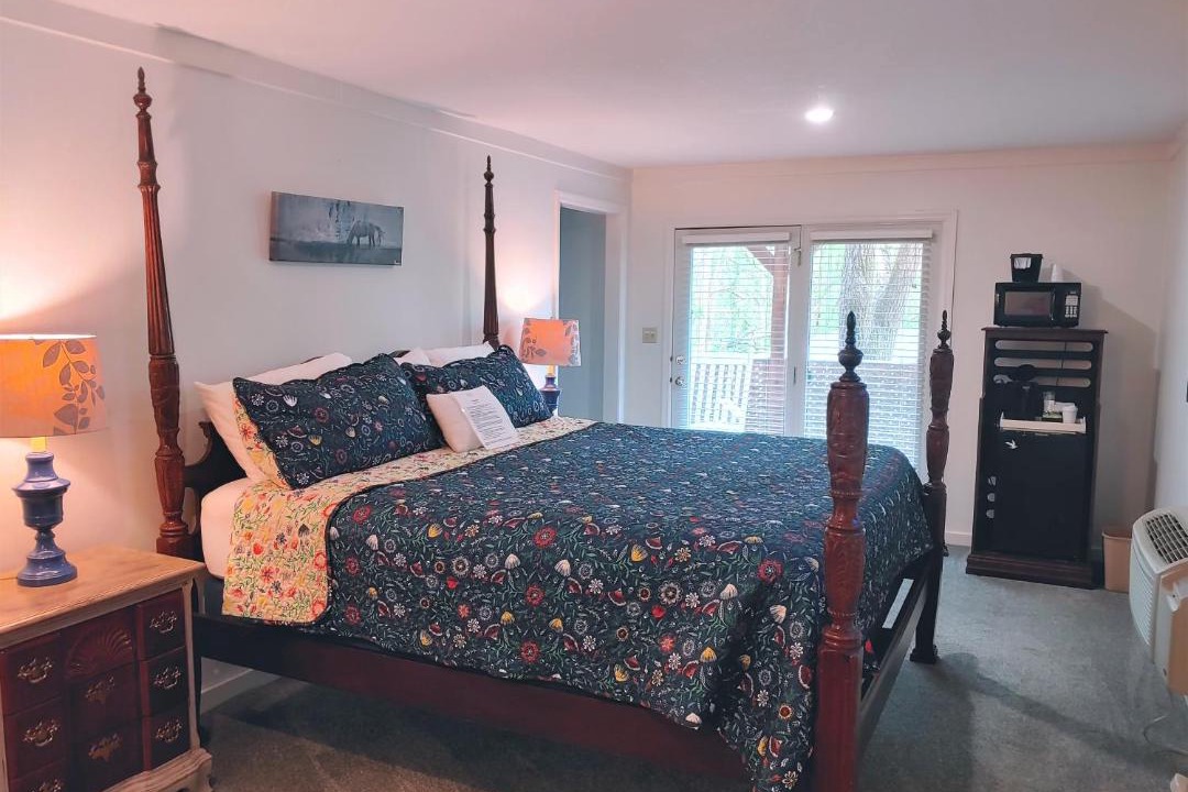 Photo of Bedroom in Bryson City