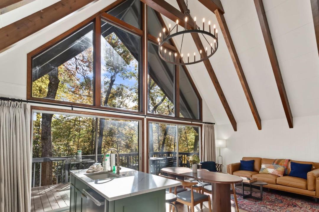 Photo of Livingroom in Boone