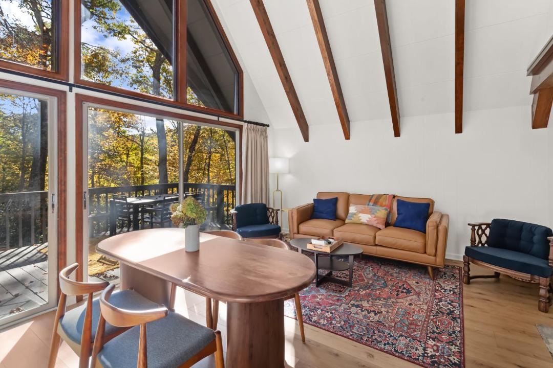 Photo of Livingroom in Boone