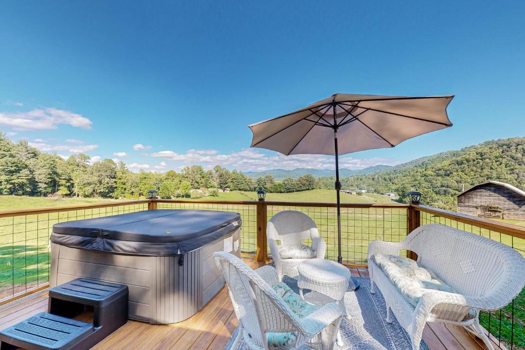 Photo of Patio Balcony in Mars Hill