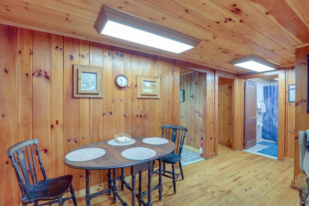 Photo of Livingroom in Burnsville