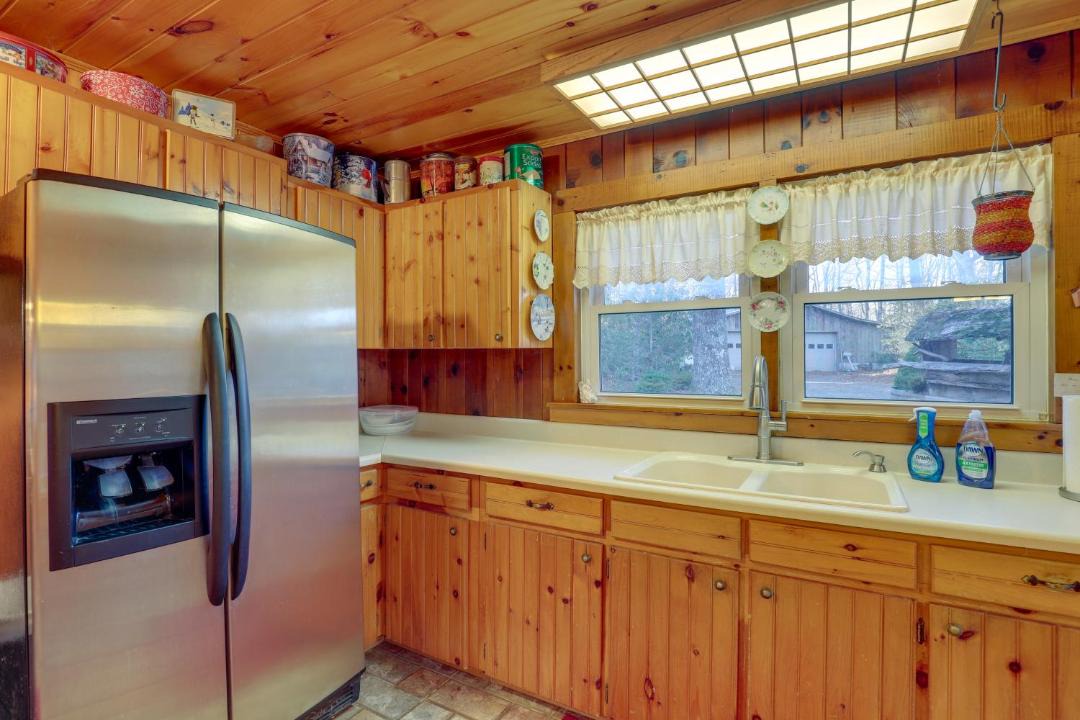 Photo of Kitchen in Burnsville