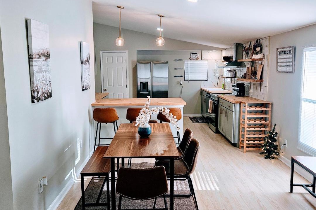Photo of Livingroom in Mountain Island