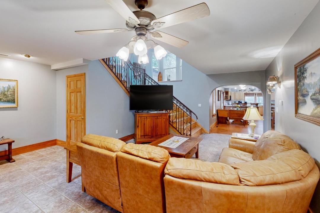 Photo of Livingroom in Fletcher