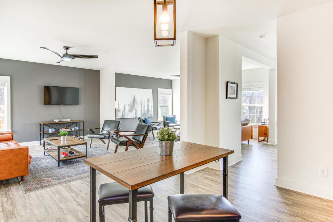 Photo of Livingroom in Marion