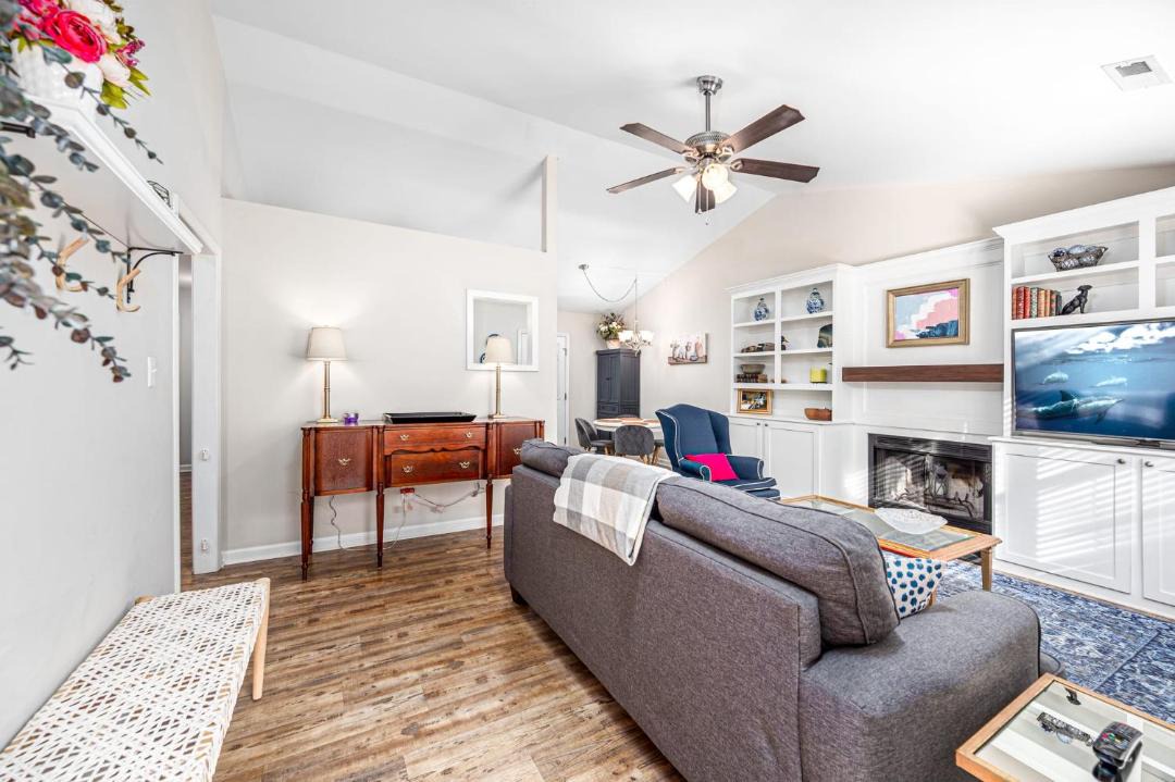 Photo of Livingroom in Raleigh