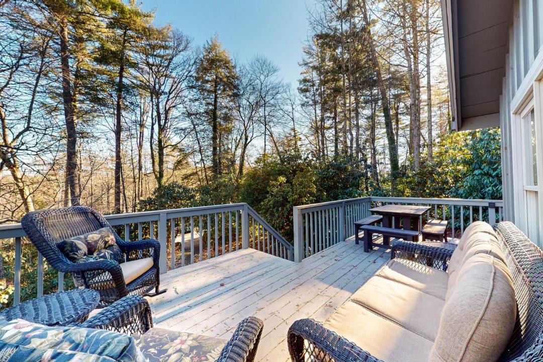 Photo of Patio Balcony in Mirror Lake