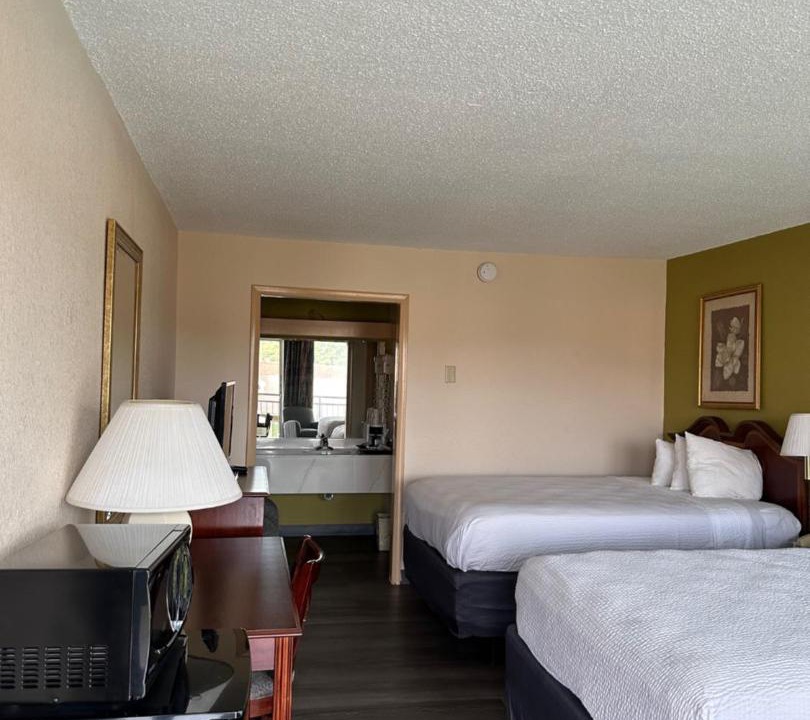 Photo of Bedroom in West Southern Pines