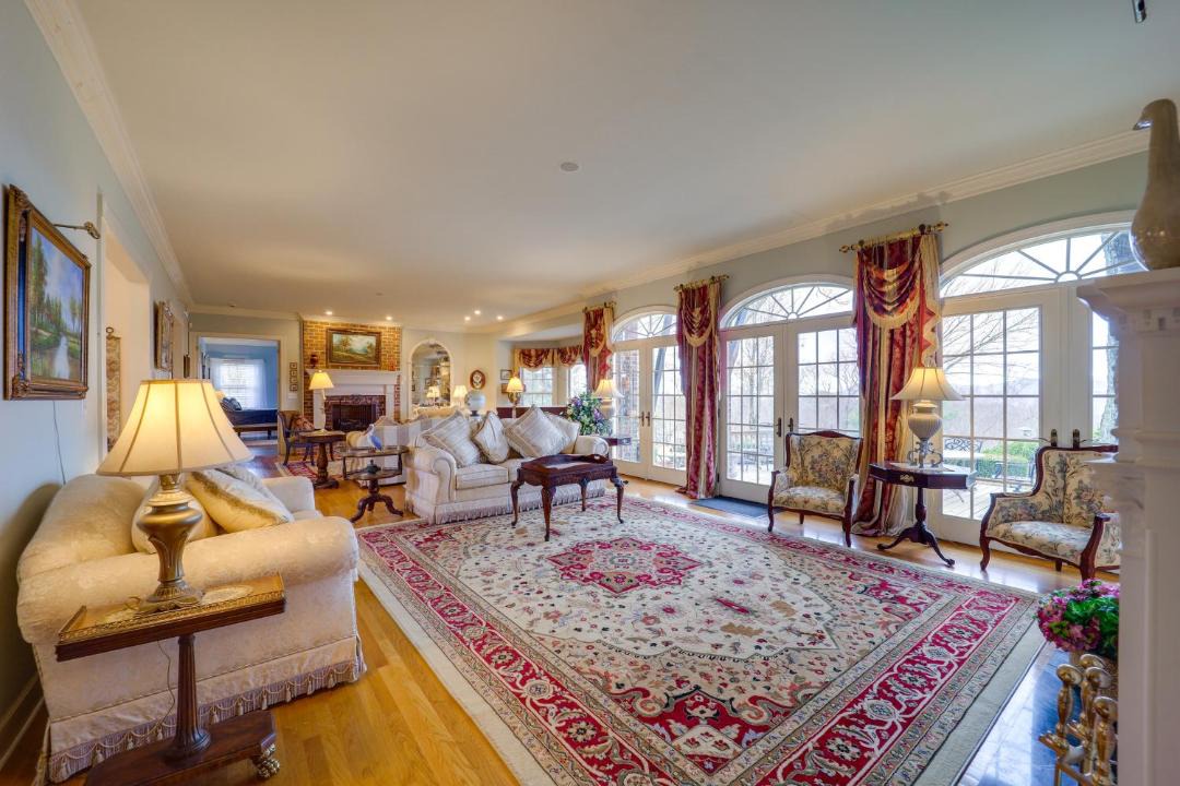 Photo of Livingroom in Boone