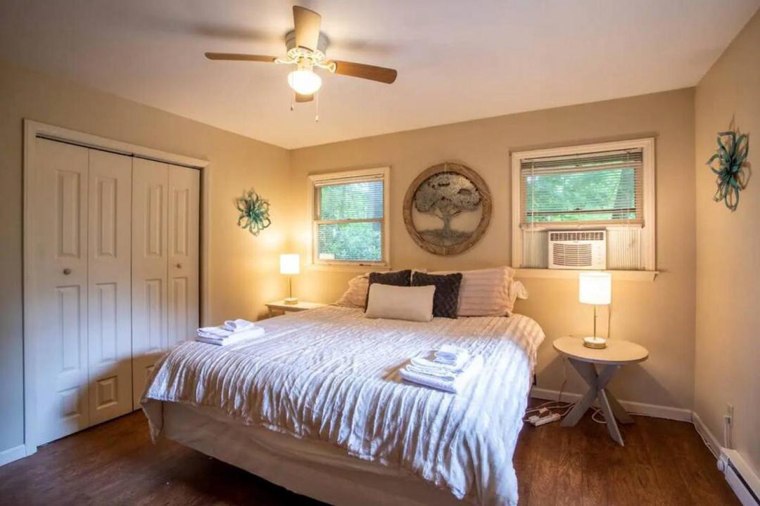 Photo of Bedroom in Blowing Rock