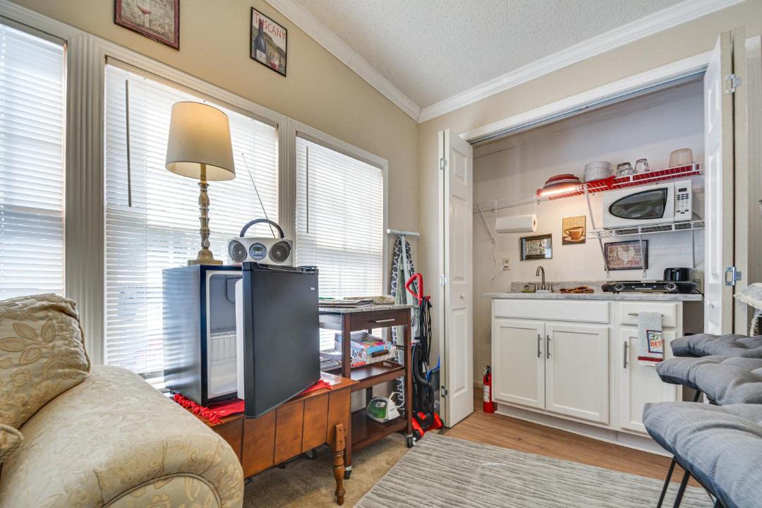 Photo of Livingroom in Cameron