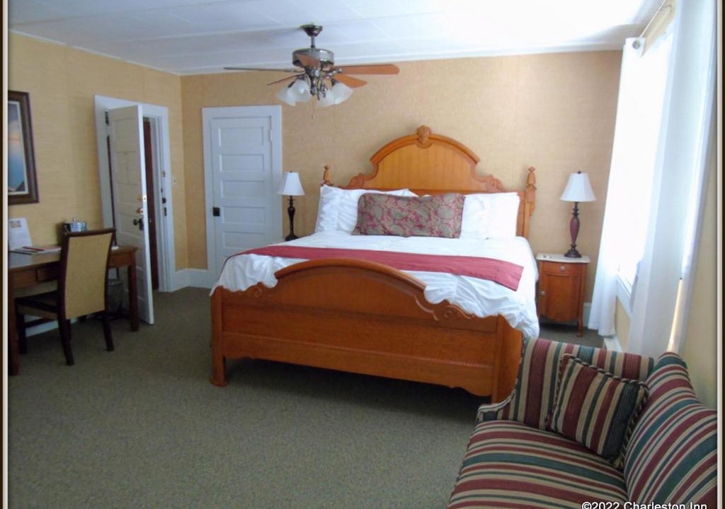 Photo of Bedroom in Hendersonville