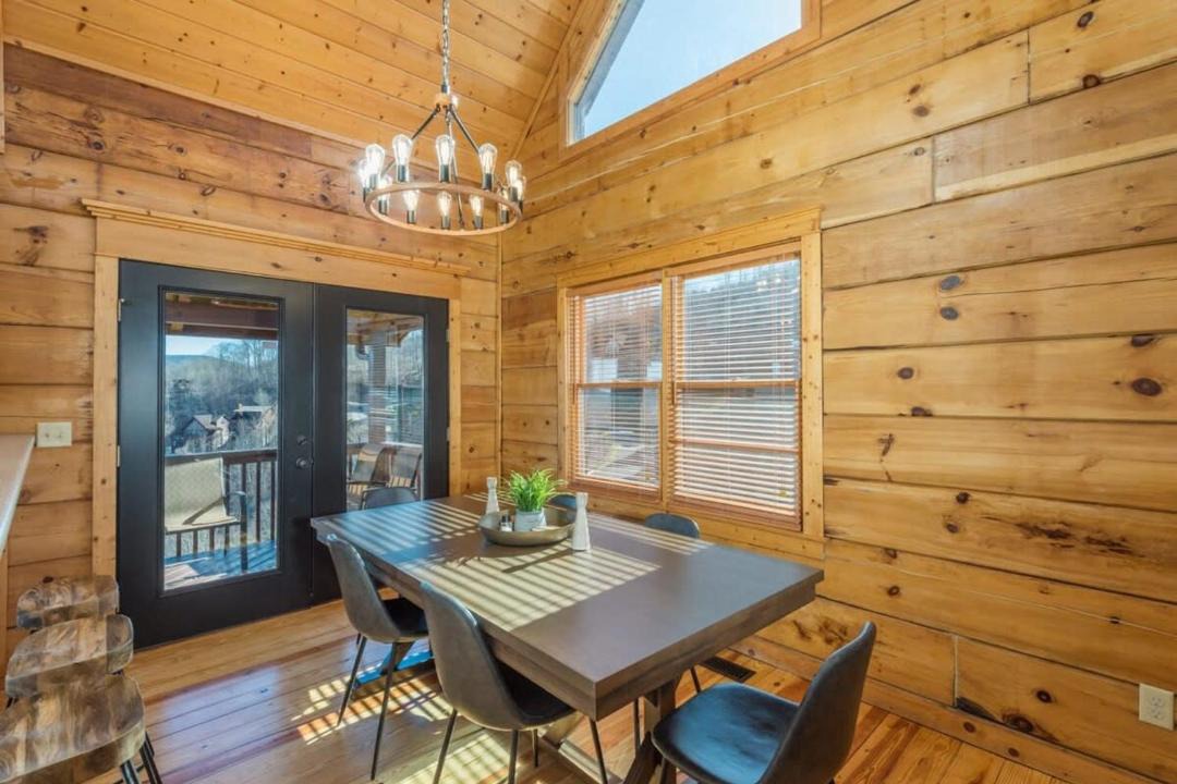 Photo of Livingroom in Wolf Laurel