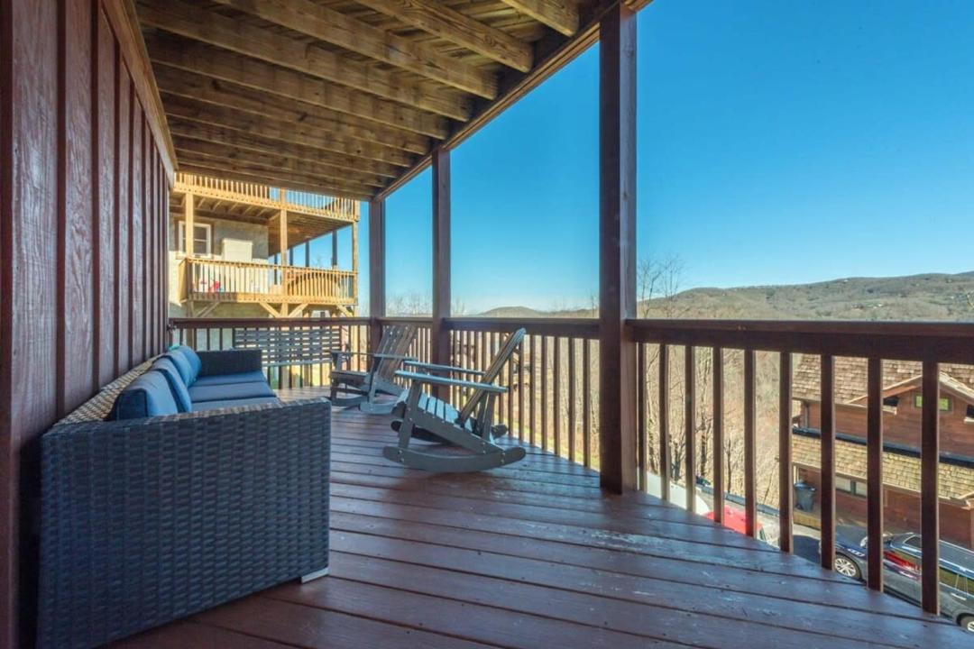 Photo of Patio Balcony in Wolf Laurel