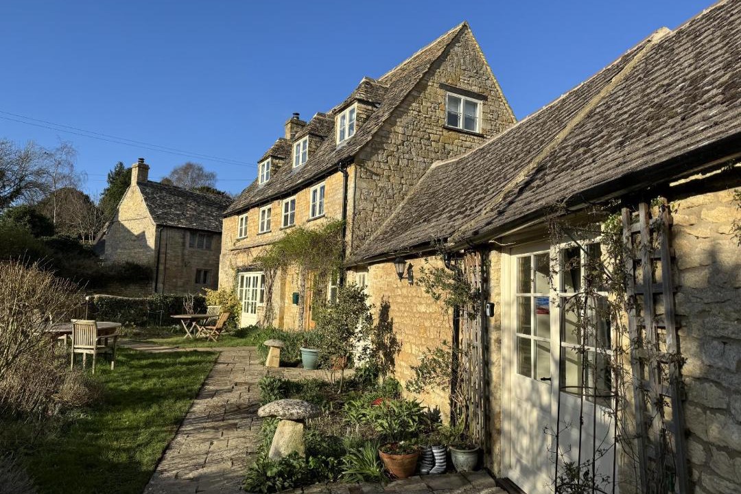 Photo of Others in Guiting Power