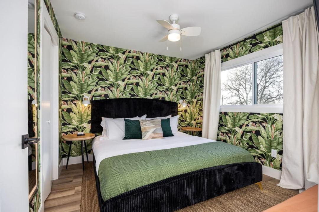 Photo of Bedroom in Hillsboro Village