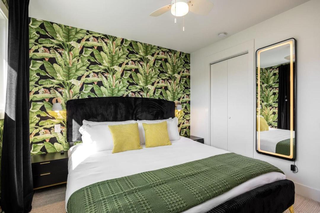 Photo of Bedroom in Hillsboro Village
