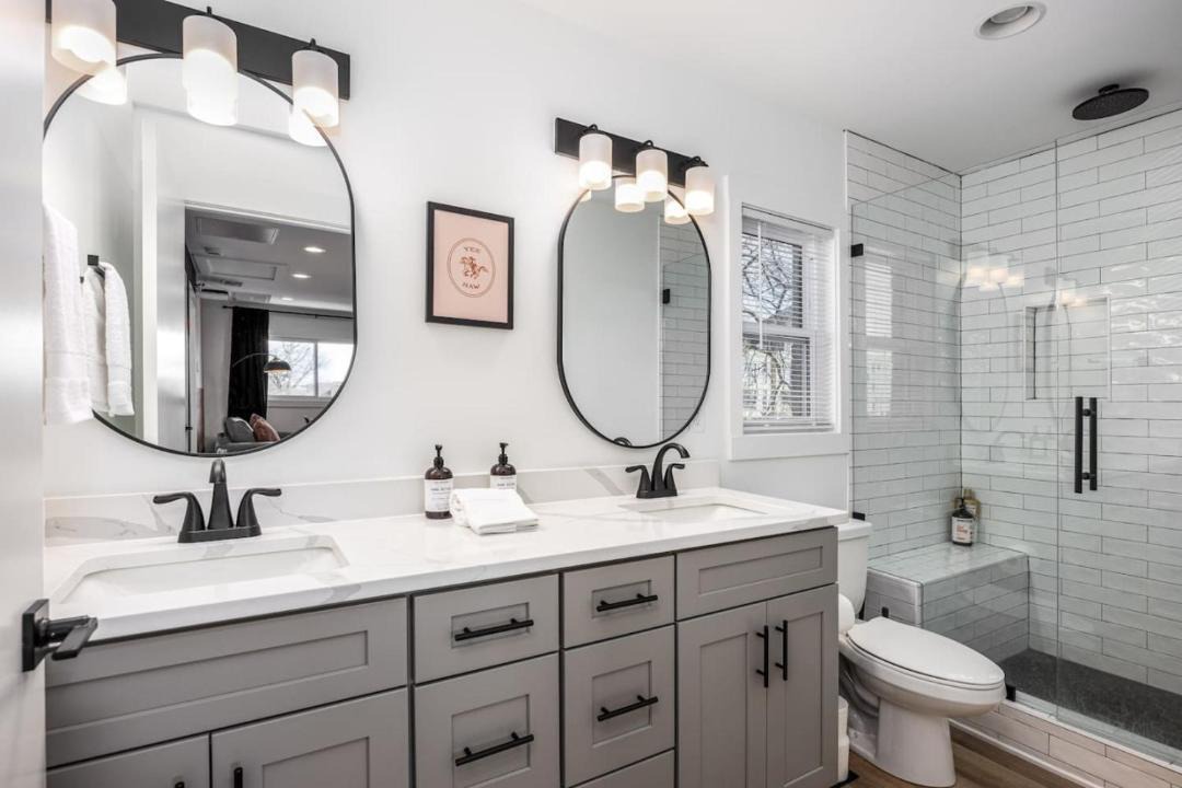 Photo of Bathroom in Hillsboro Village