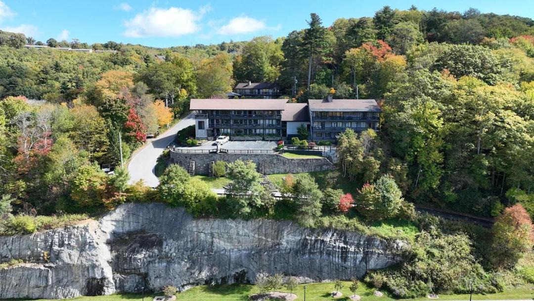 Photo of Others in Blowing Rock