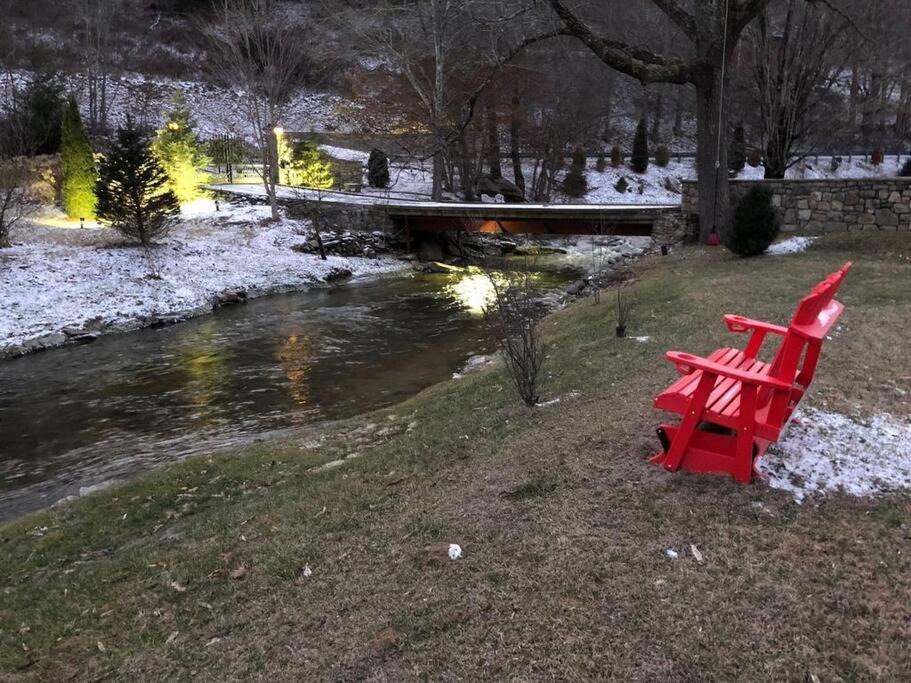 Photo of Others in Sugar Grove