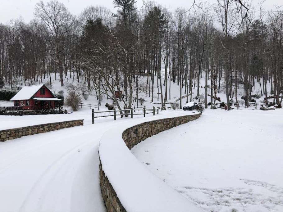 Photo of Others in Sugar Grove