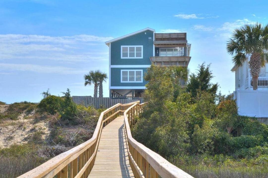 Photo of Others in Oak Island