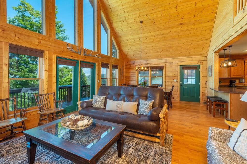 Photo of Livingroom in Wolf Laurel