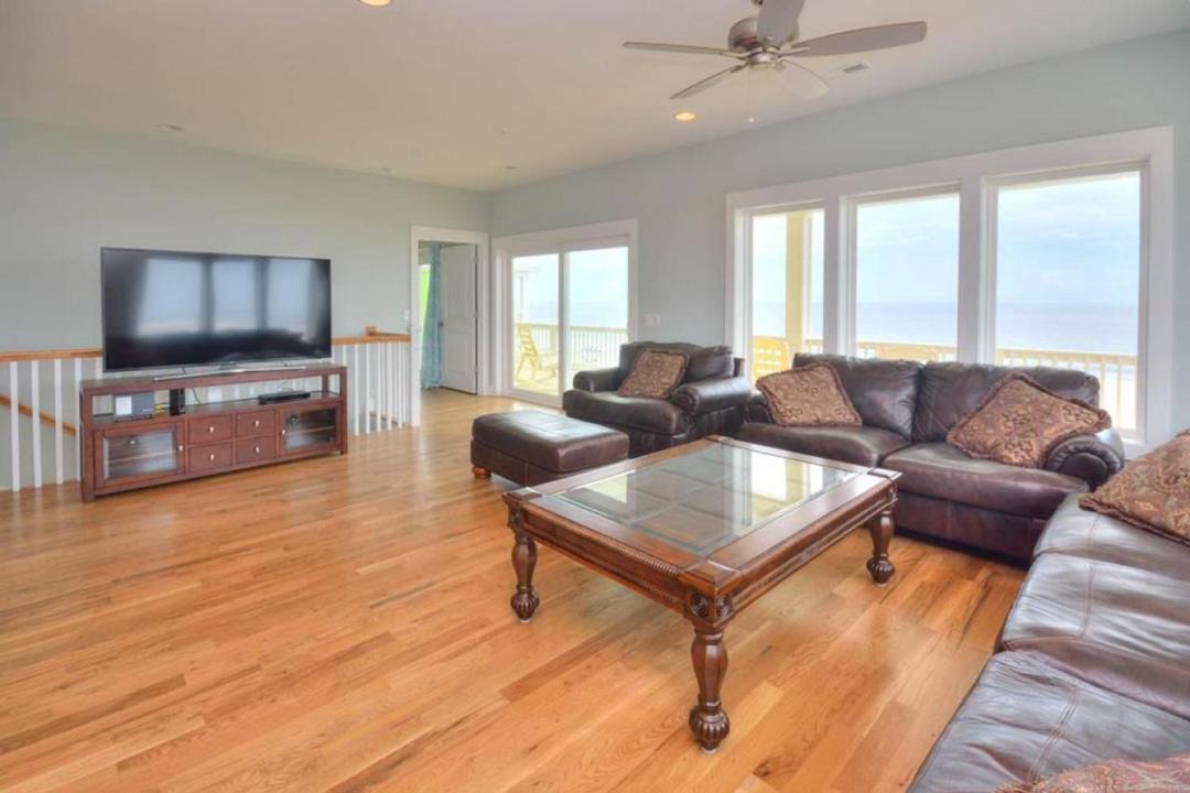 Photo of Livingroom in Yaupon Beach