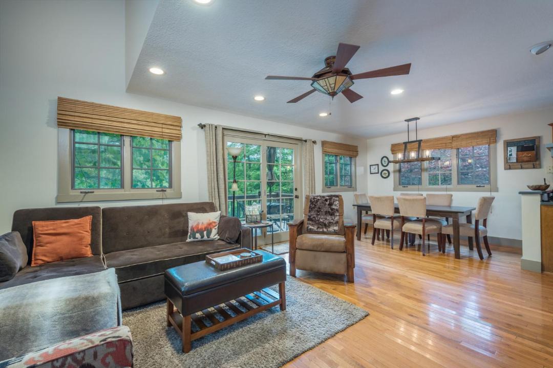 Photo of Livingroom in Cheshire