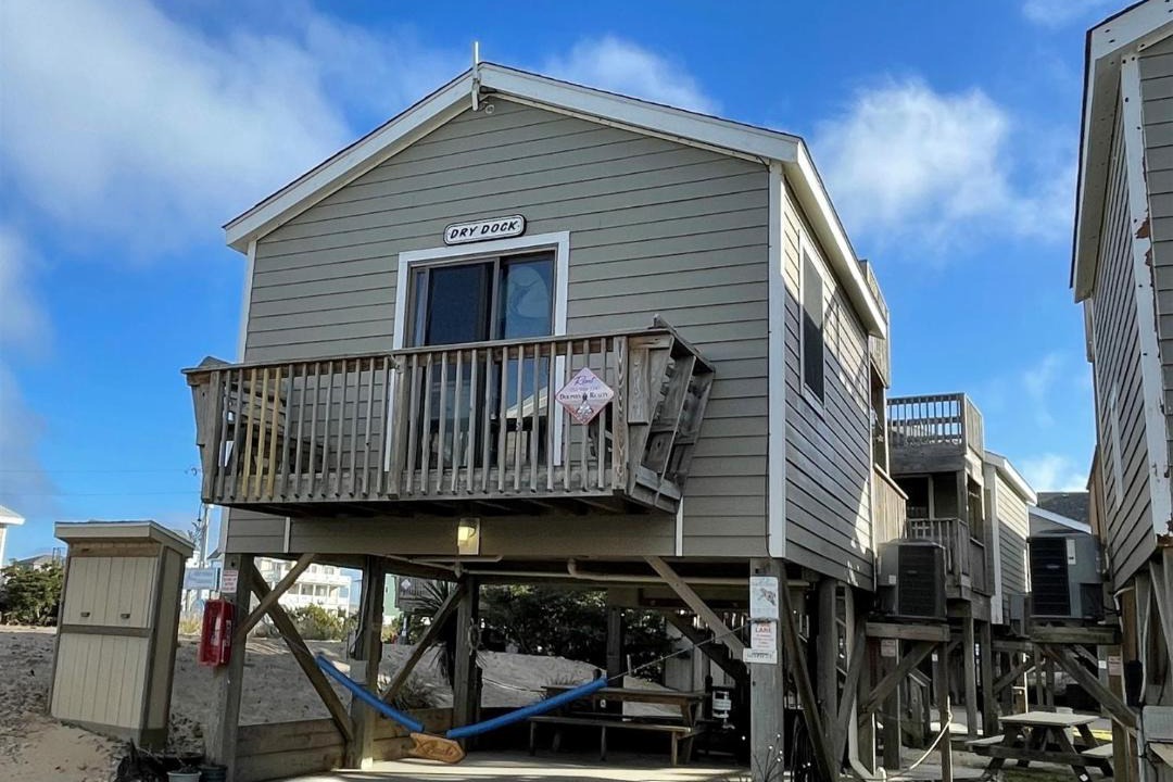 Photo of Others in Hatteras