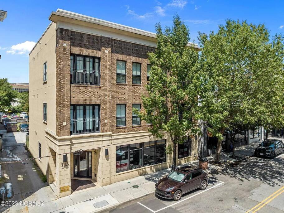 Photo of Buildings in Downtown Wilmington