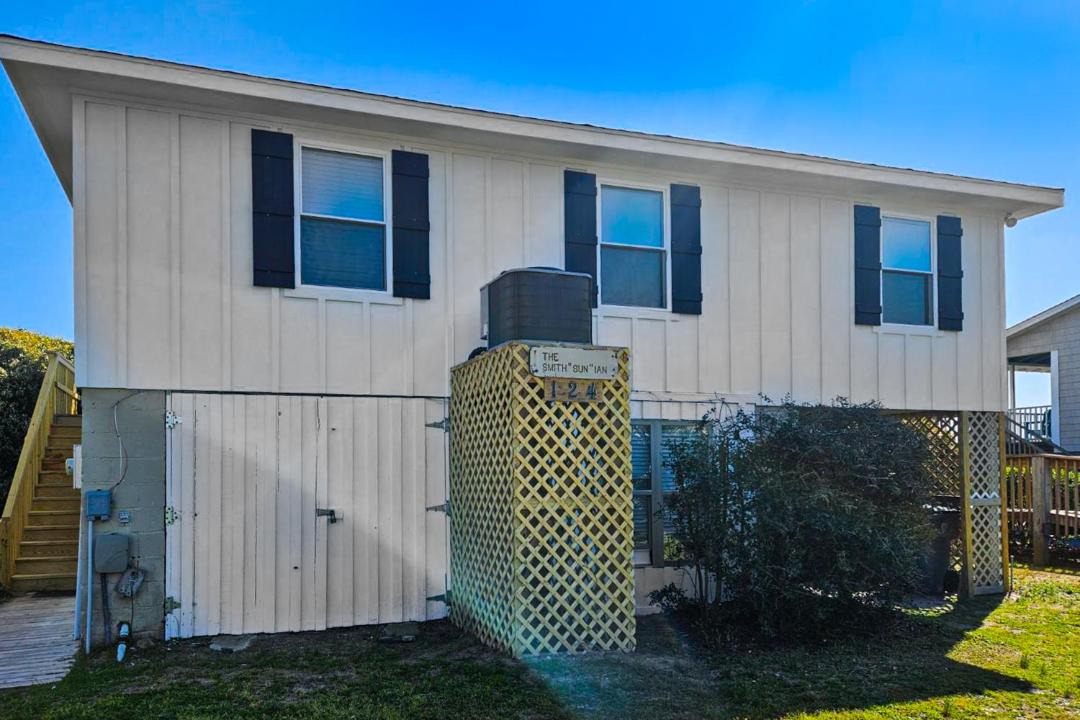 Photo of Buildings in Holden Beach