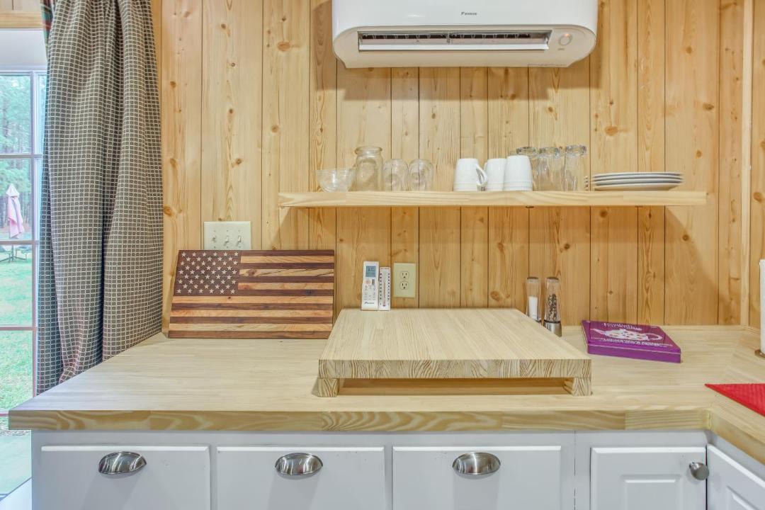 Photo of Kitchen in Barnesville