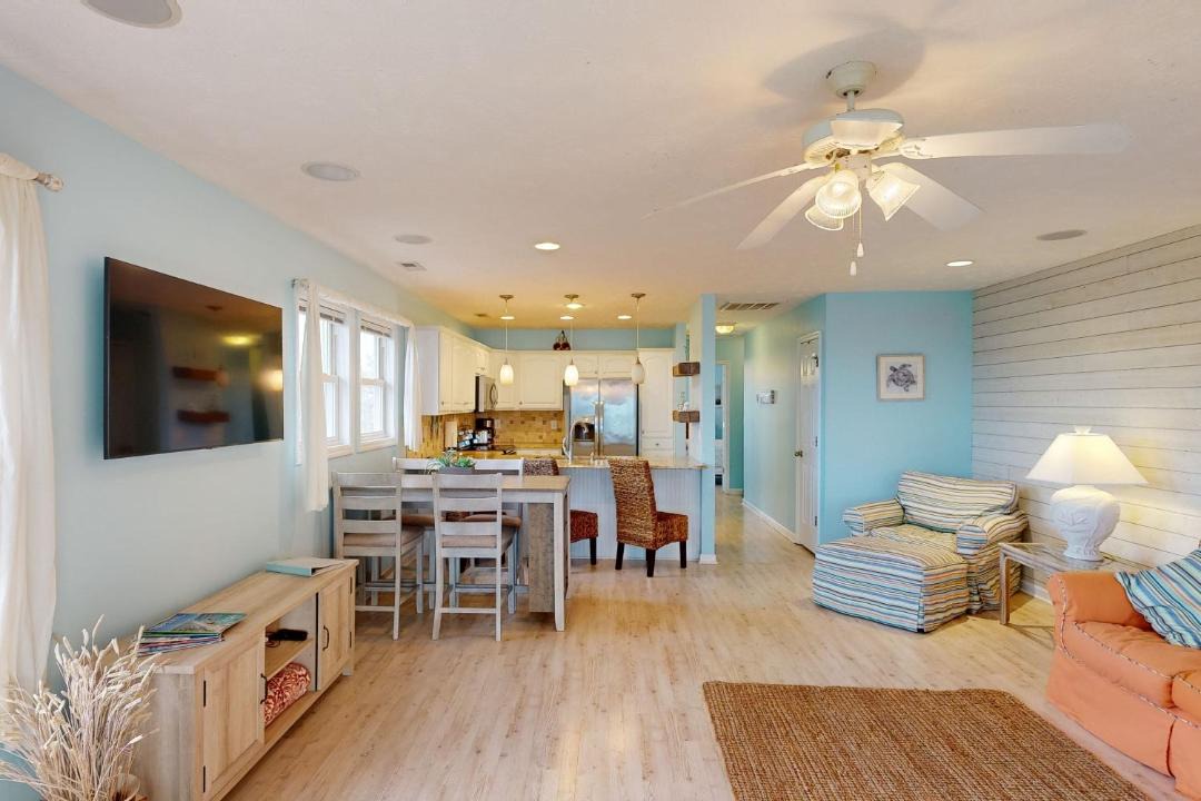Photo of Livingroom in Surf City