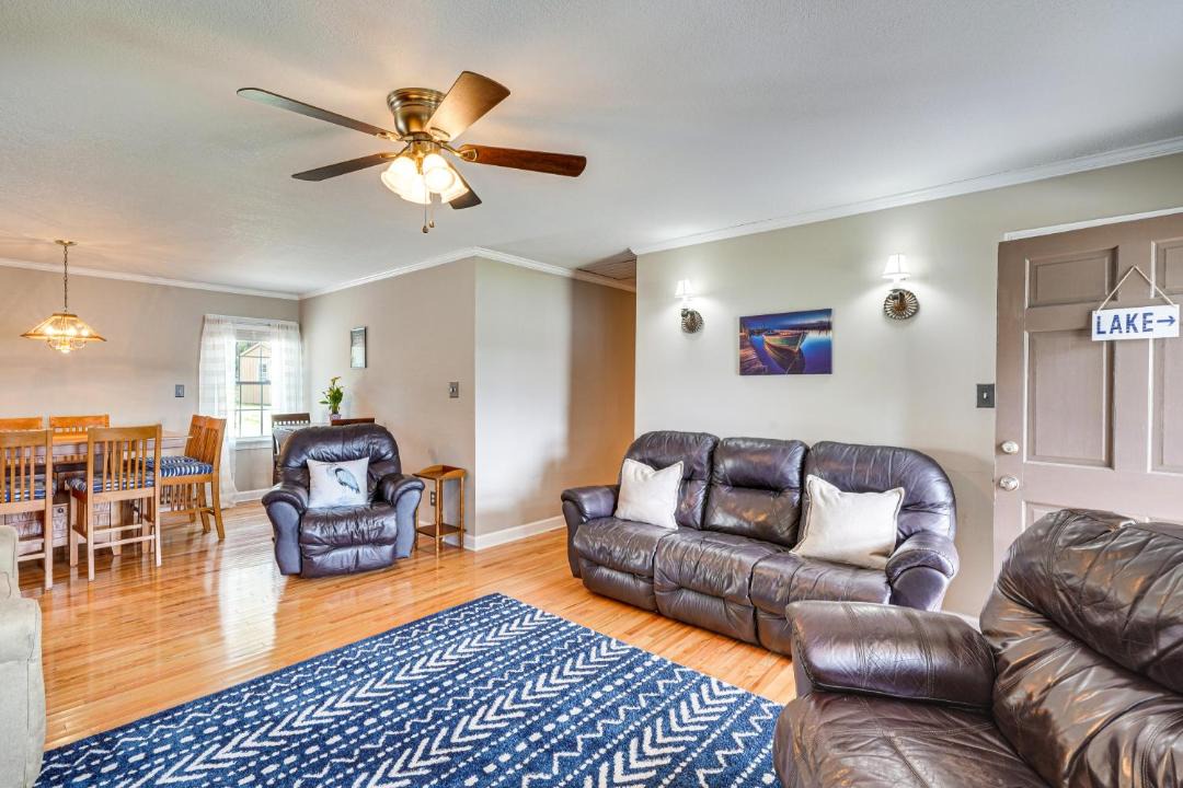 Photo of Livingroom in Henrico