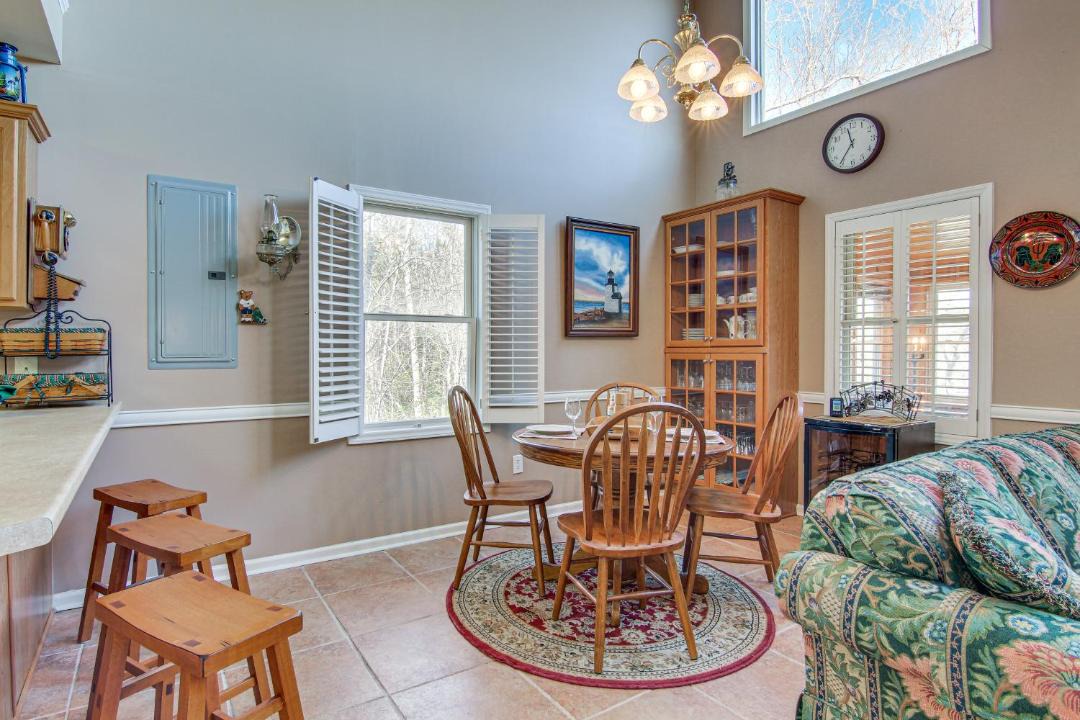 Photo of Livingroom in Rutherfordton